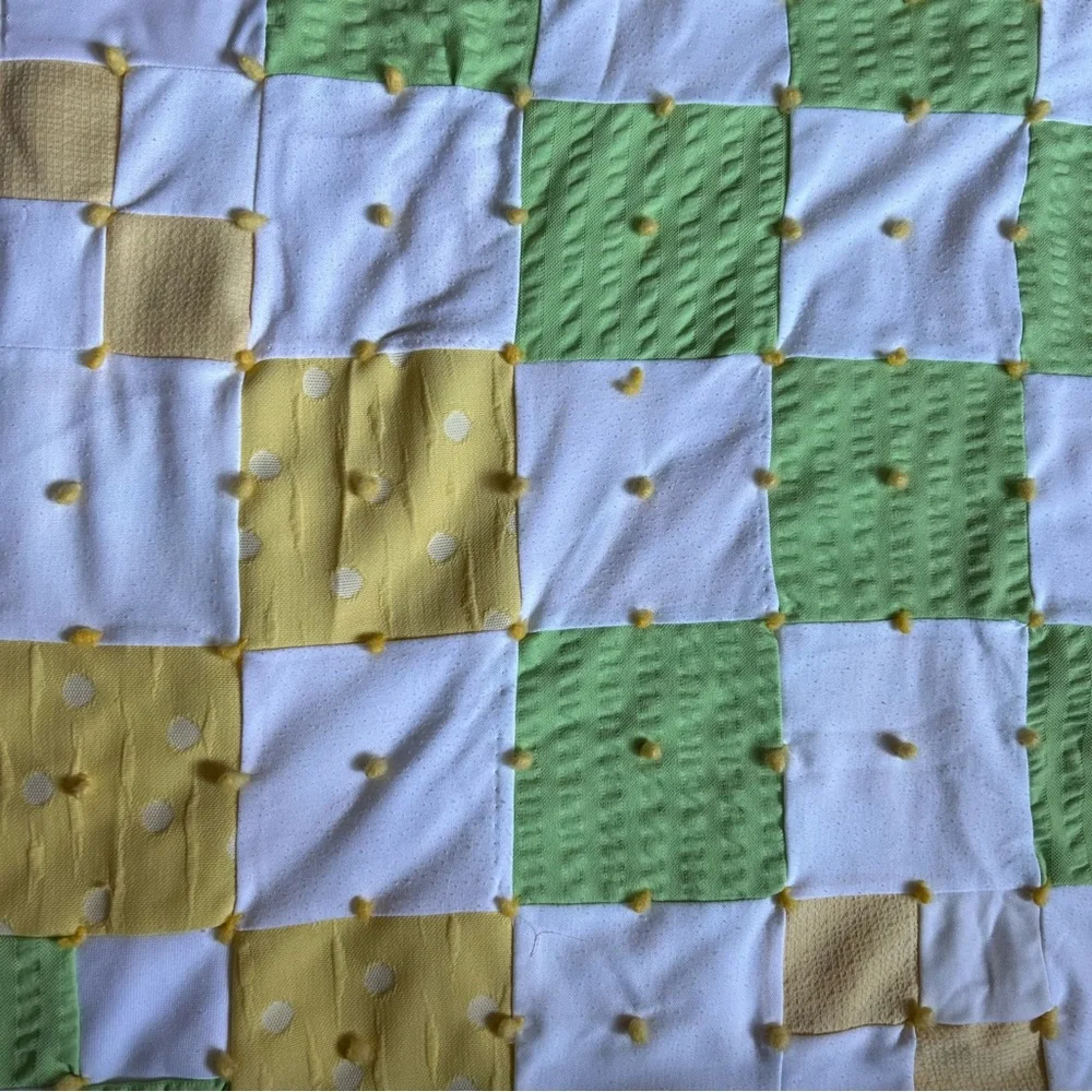 Vintage 1970s Handmade Polyester Quilt 35Wx42L Yellow/Green/White Pompoms